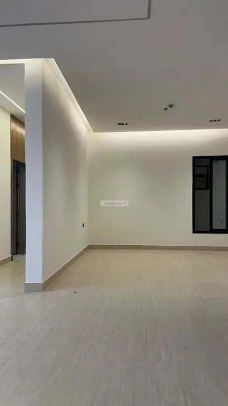 5 bedroom apartment in Muhammed Ibn Saud 5