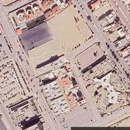 4 bedroom apartment in Al Rawdah 3