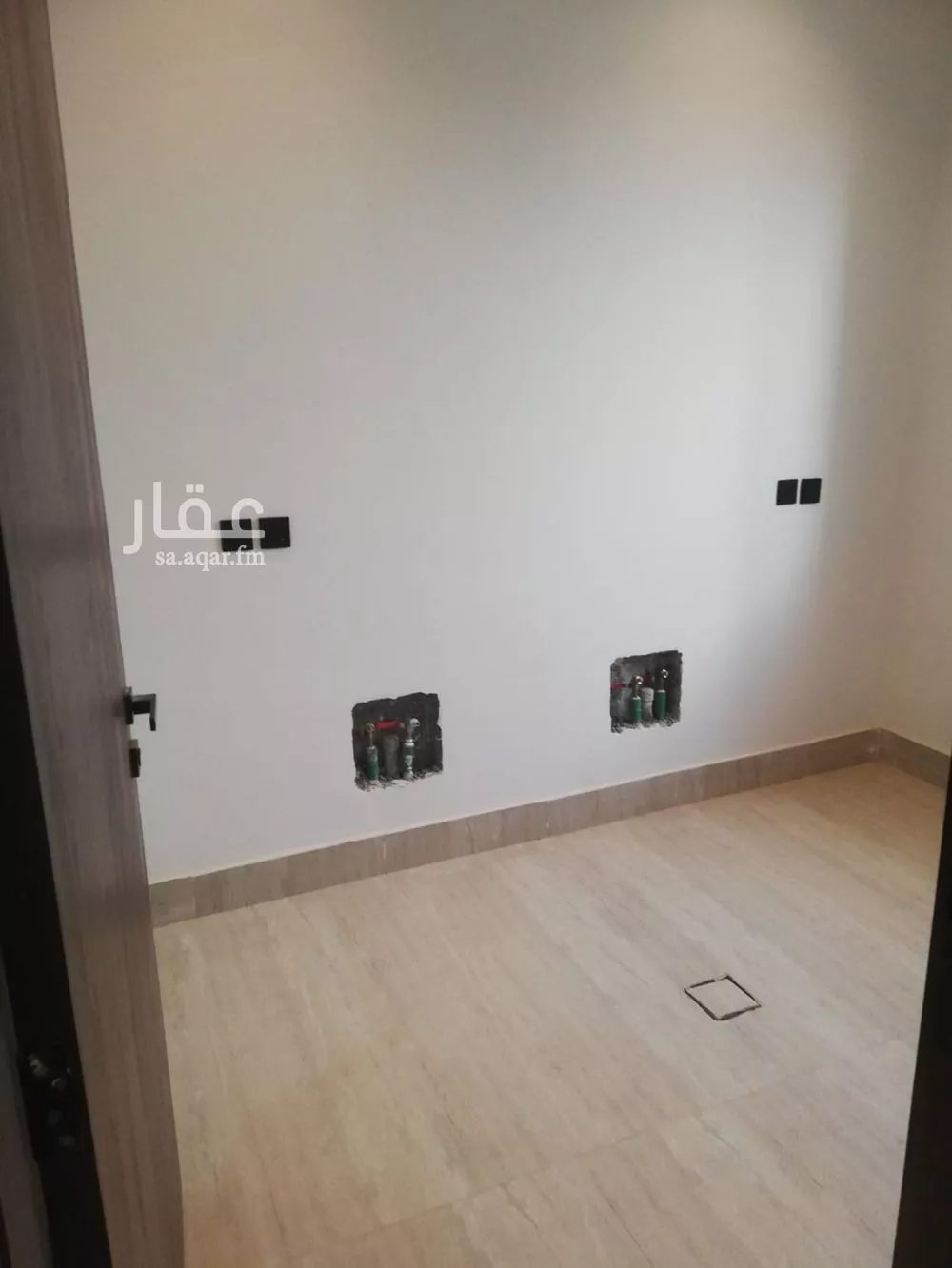 4 bedroom villa in Al Hazm, Riyadh 14