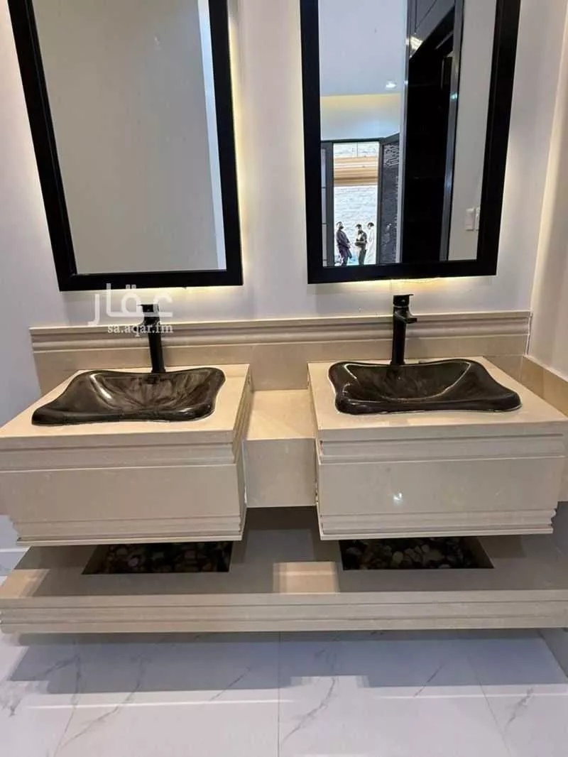 6 bedroom villa in Ash Sharq, Riyadh 5