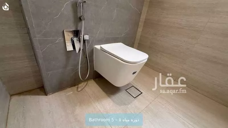 5 bedroom villa in An Nadhim, Riyadh 24