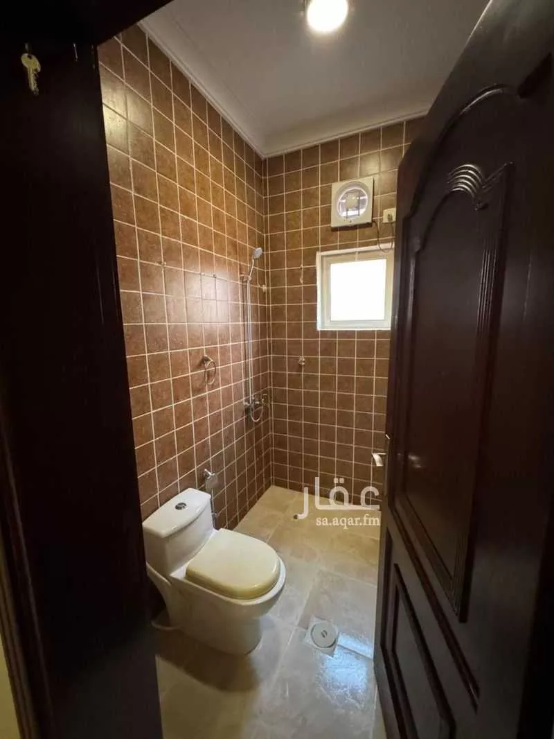 690 sqm building in Al Hamdaniyah 5