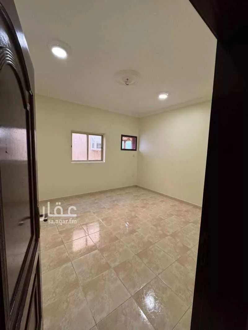 690 sqm building in Al Hamdaniyah 6