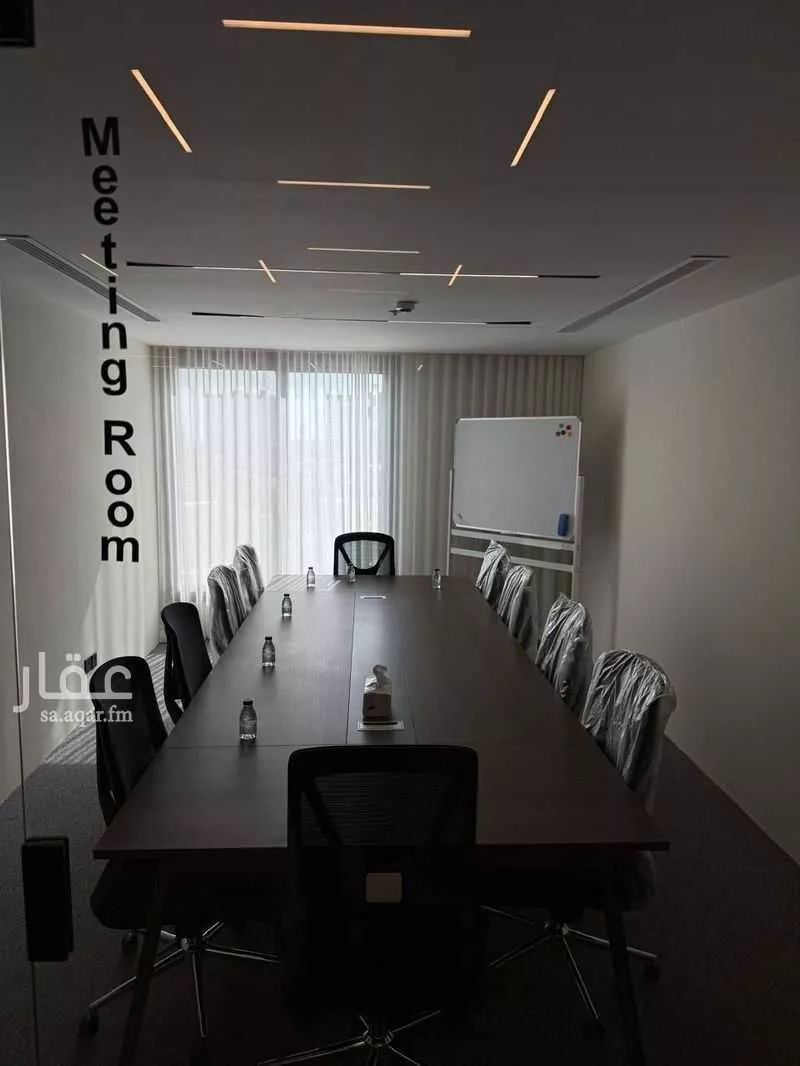 1191 sqm building in Al Shati 4