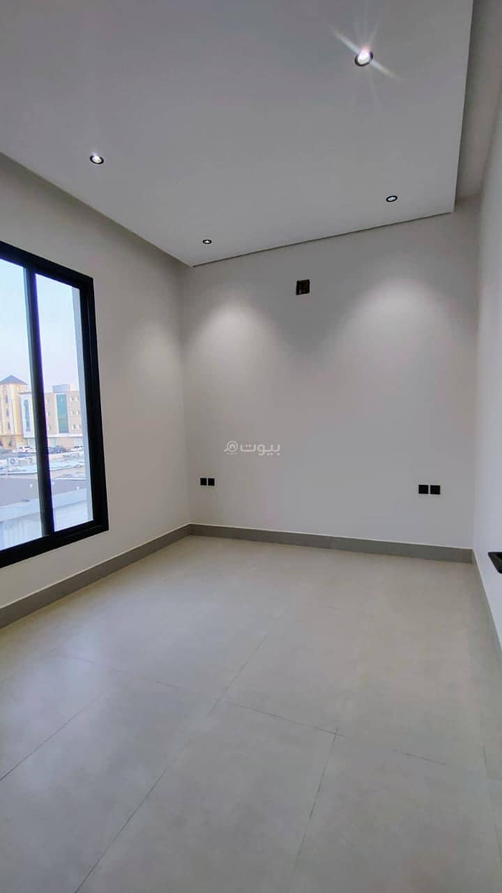 4 bedroom villa in Al Yarmouk, Riyadh 15