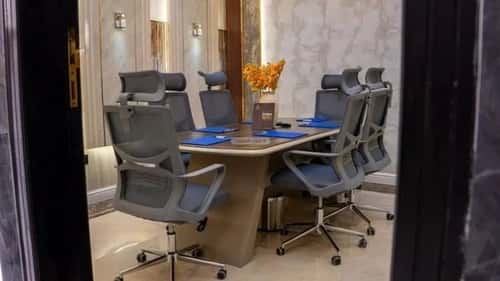 64 sqm office in Al Olaya 8