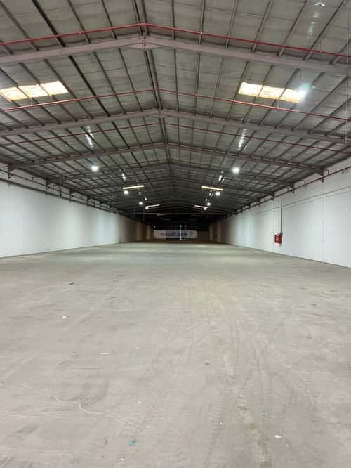 warehouse in Al Sulay 5