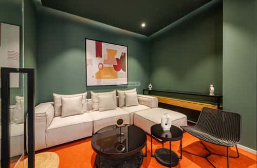 20 sqm office in King Salman 10