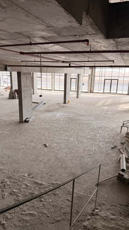 2260 sqm shop in Al Safaa 4