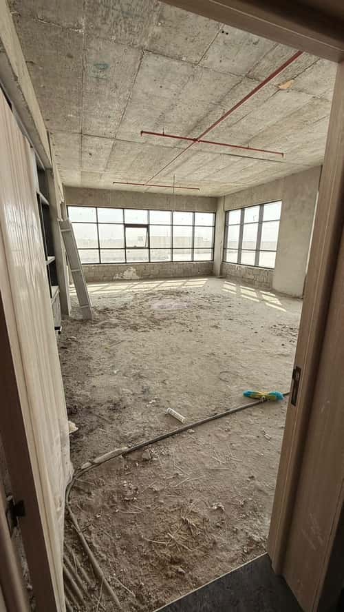 2185 sqm office in Al Safaa 12