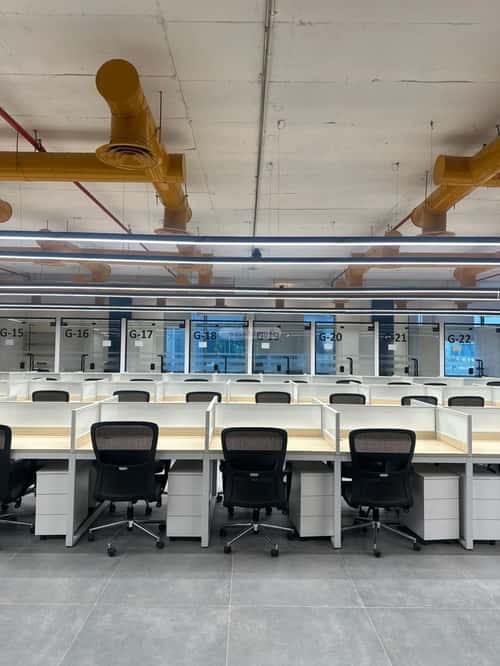 مكتب 9000 م² في السويدي 5