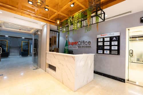 3000 sqm office in King Abdul Aziz 12