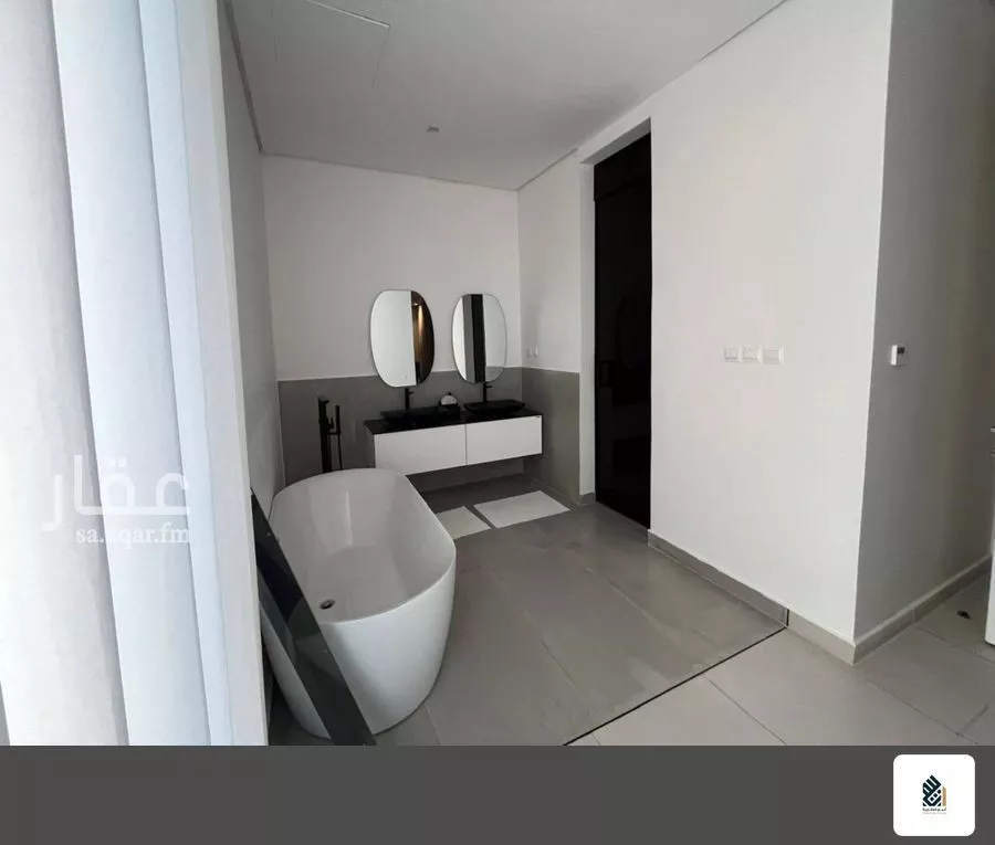 4 bedroom villa in Al Bahr, Eastern Province 4