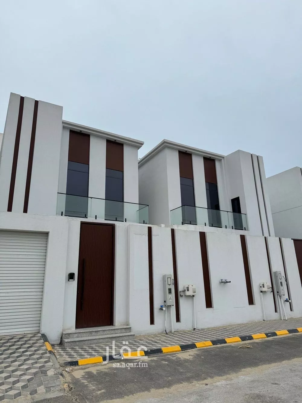 4 bedroom villa in Al Bahr 9
