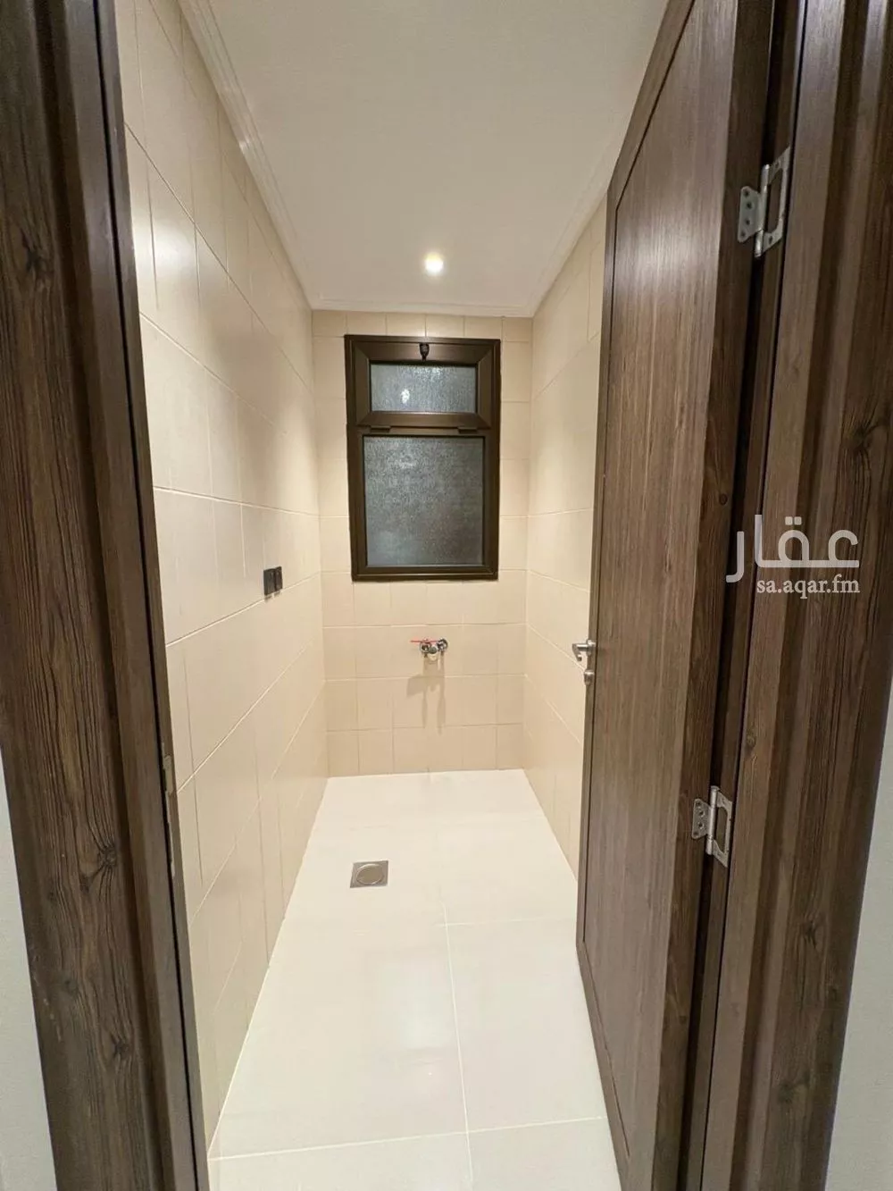 5 bedroom apartment in Al Bandariyah 6
