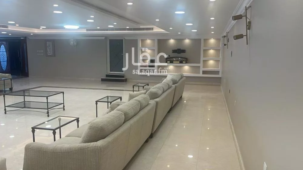10 bedroom villa in At Tahliyah 24