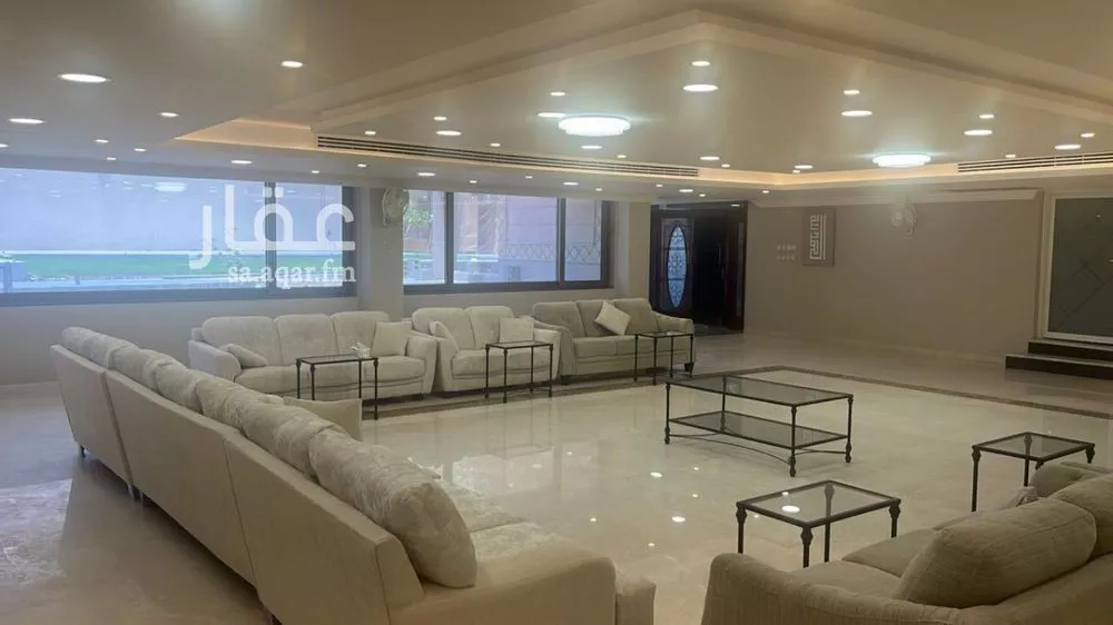10 bedroom villa in At Tahliyah 27