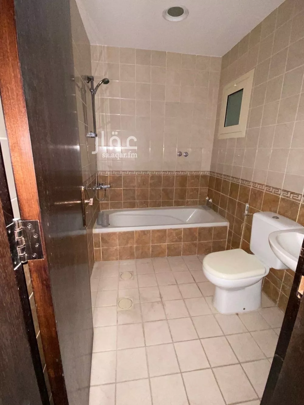 5 bedroom duplex in Al Olaya 10