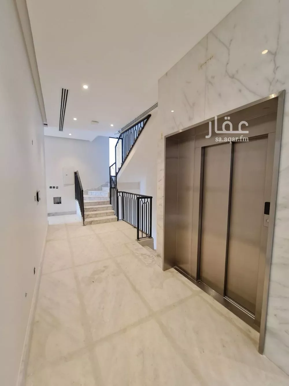6 bedroom villa in Al Hizam Al Akhdar 30