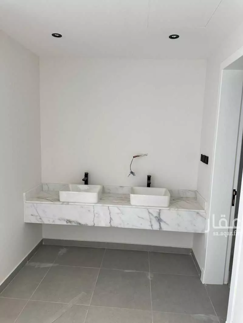 5 bedroom villa in Qurtubah 11