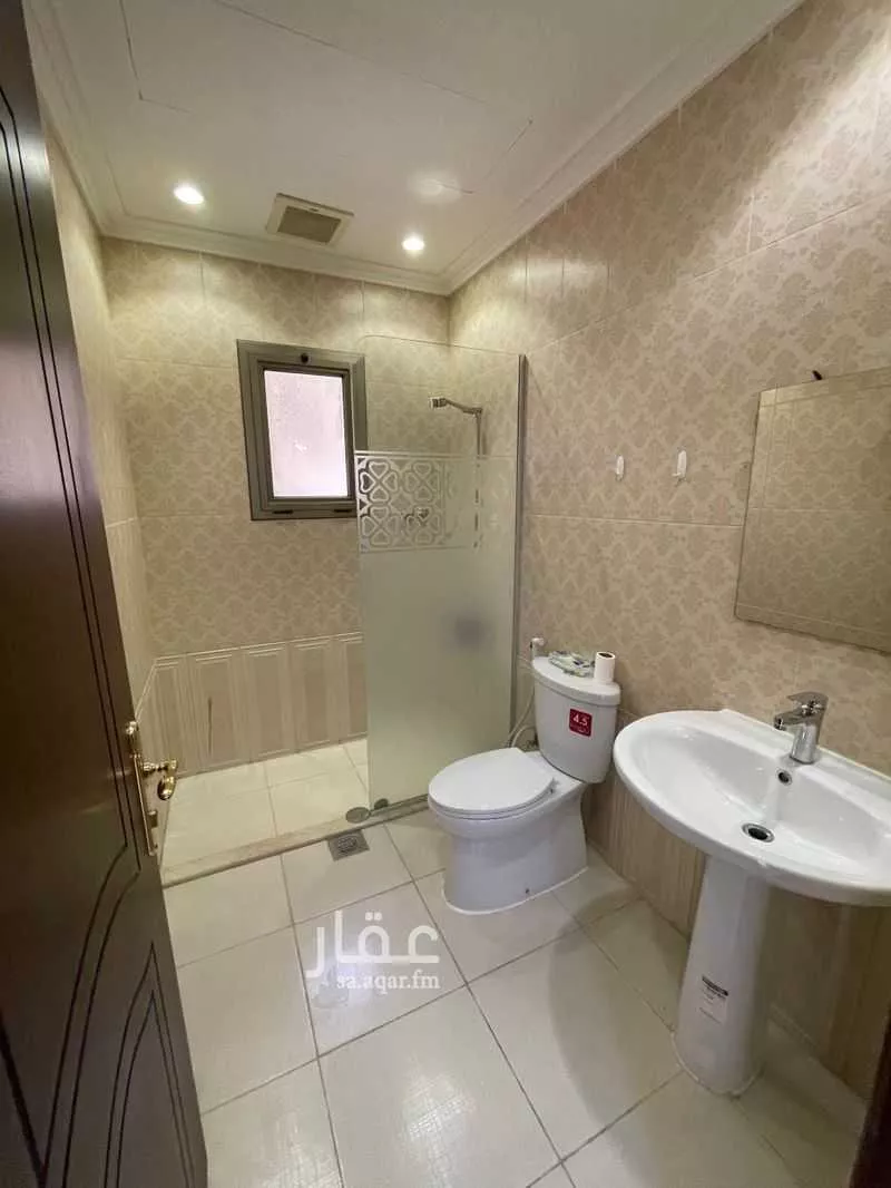 5 bedroom villa in Ar Rakah Al Janubiyah 18