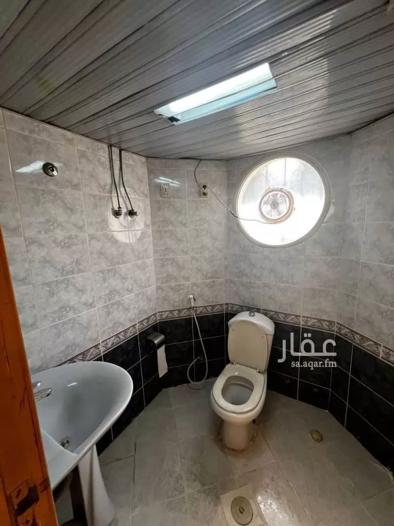 فيلا 4 غرف في البندرية 16