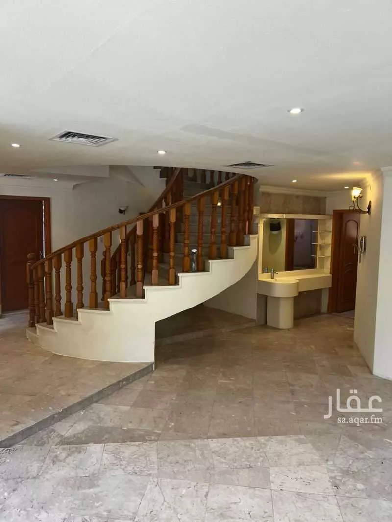 فيلا 4 غرف في البندرية 4