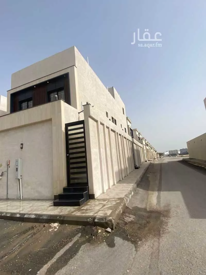6 bedroom villa in Al Amwaj, Eastern Province 23