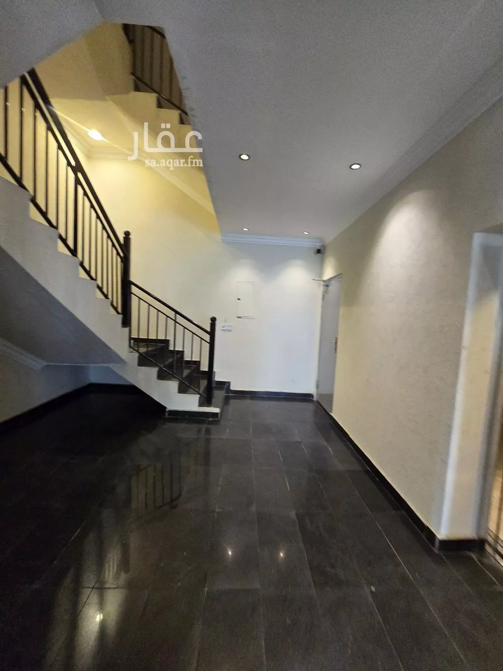 4 bedroom apartment in Al Hamra 5