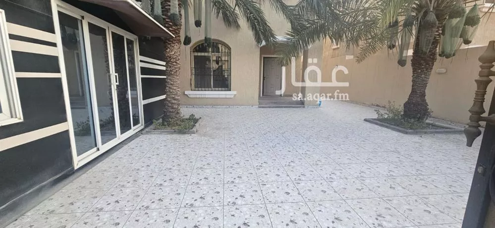 فيلا 12 غرف في الخزامى 13