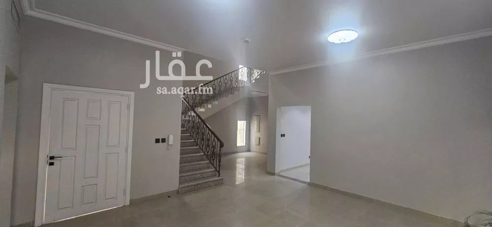فيلا 12 غرف في الخزامى 7