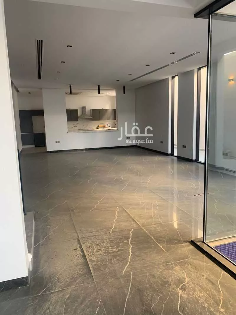 5 bedroom villa in Al Buhairah 10