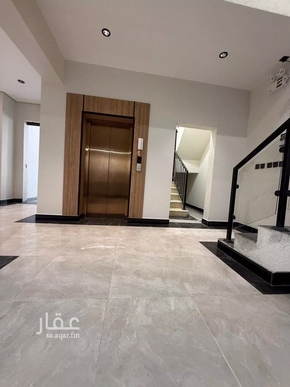 3 bedroom apartment in Al Hamra 6