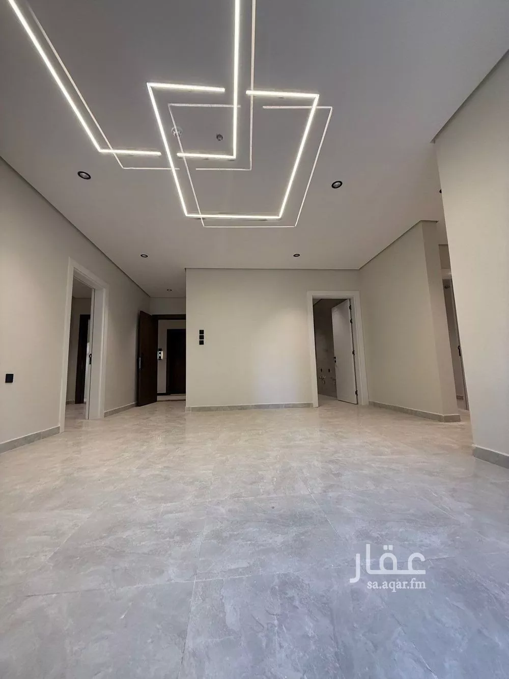 3 bedroom apartment in Al Hamra 8