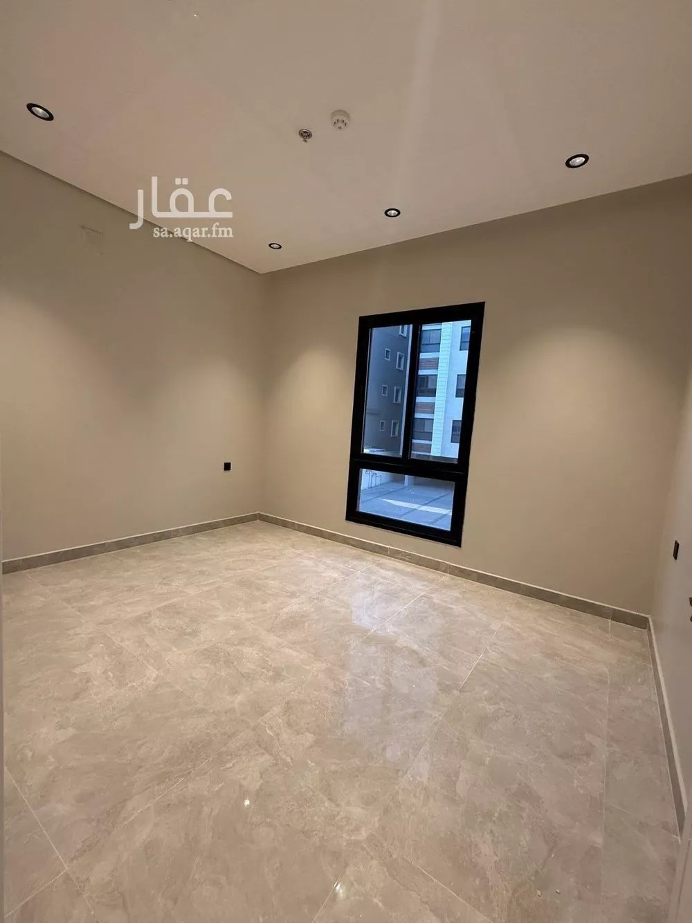 3 bedroom apartment in Al Hamra 13