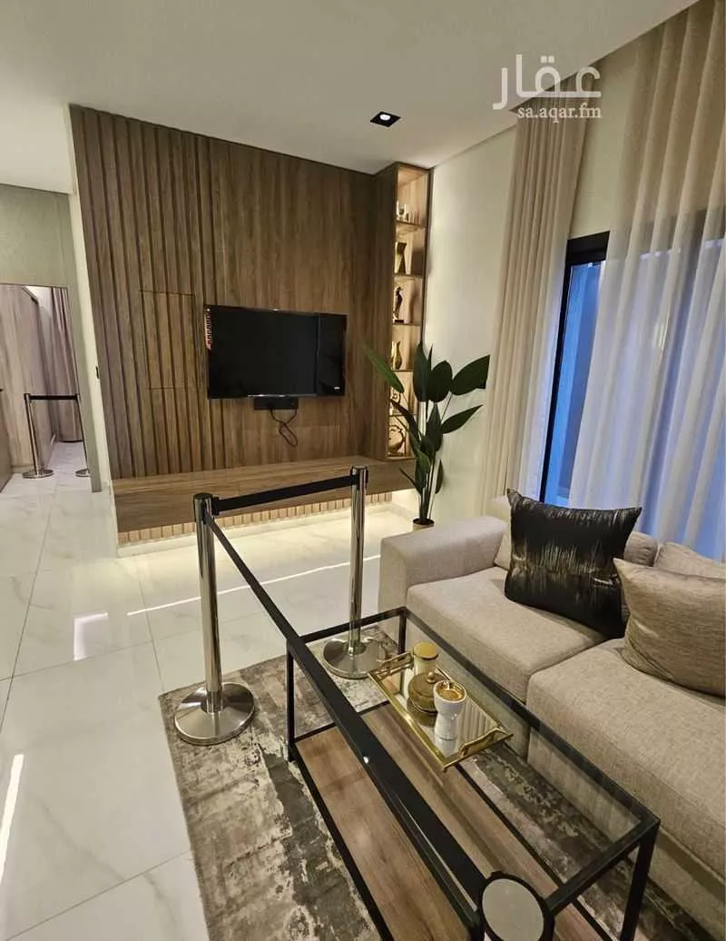 7 bedroom villa in Al Amwaj 3