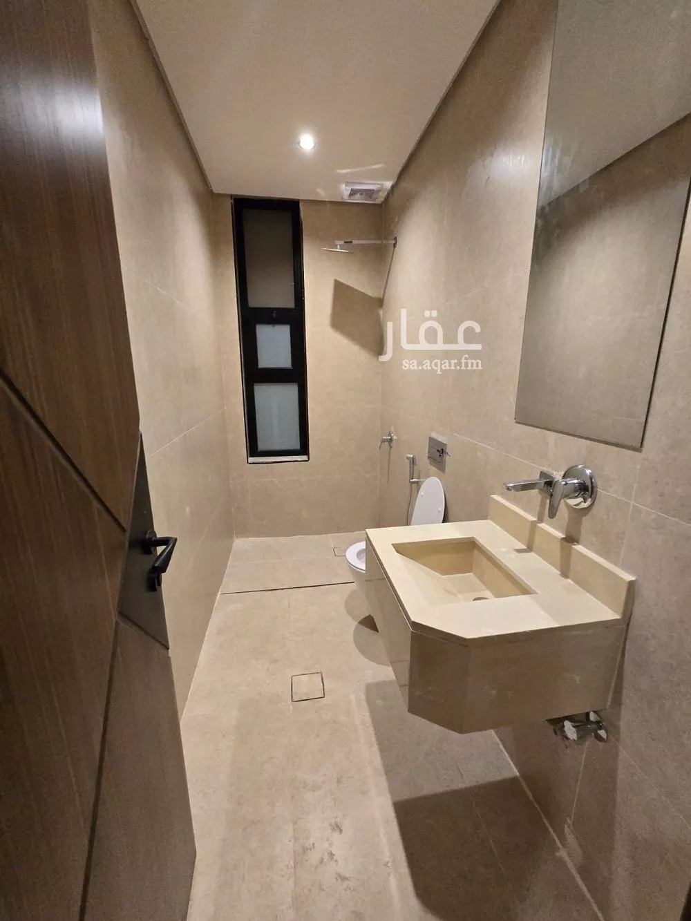 4 bedroom apartment in Al Hamra, Eastern Province 9