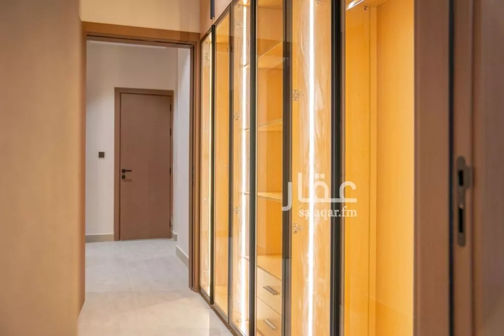 4 bedroom apartment in Al Hamra 6