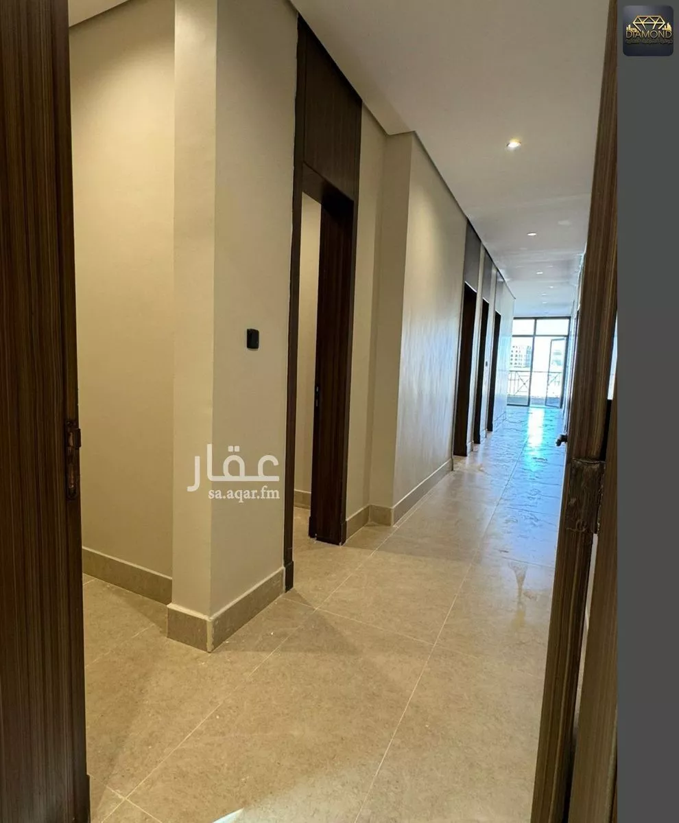 5 bedroom apartment in Al Hamra, Eastern Province 12