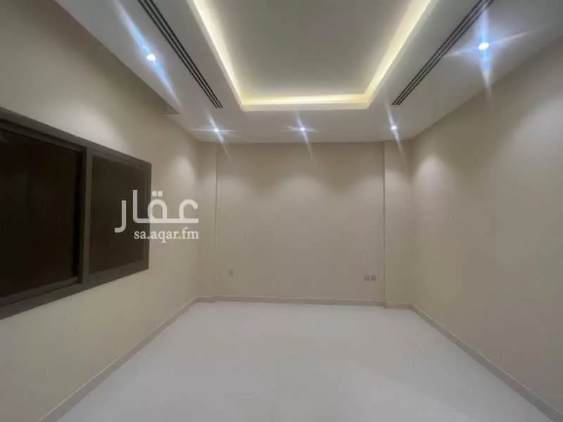 شقة 4 غرف في الحمرا 7