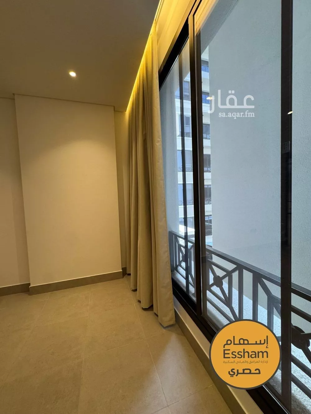 3 bedroom apartment in Al Hizam Al Thahabi 3