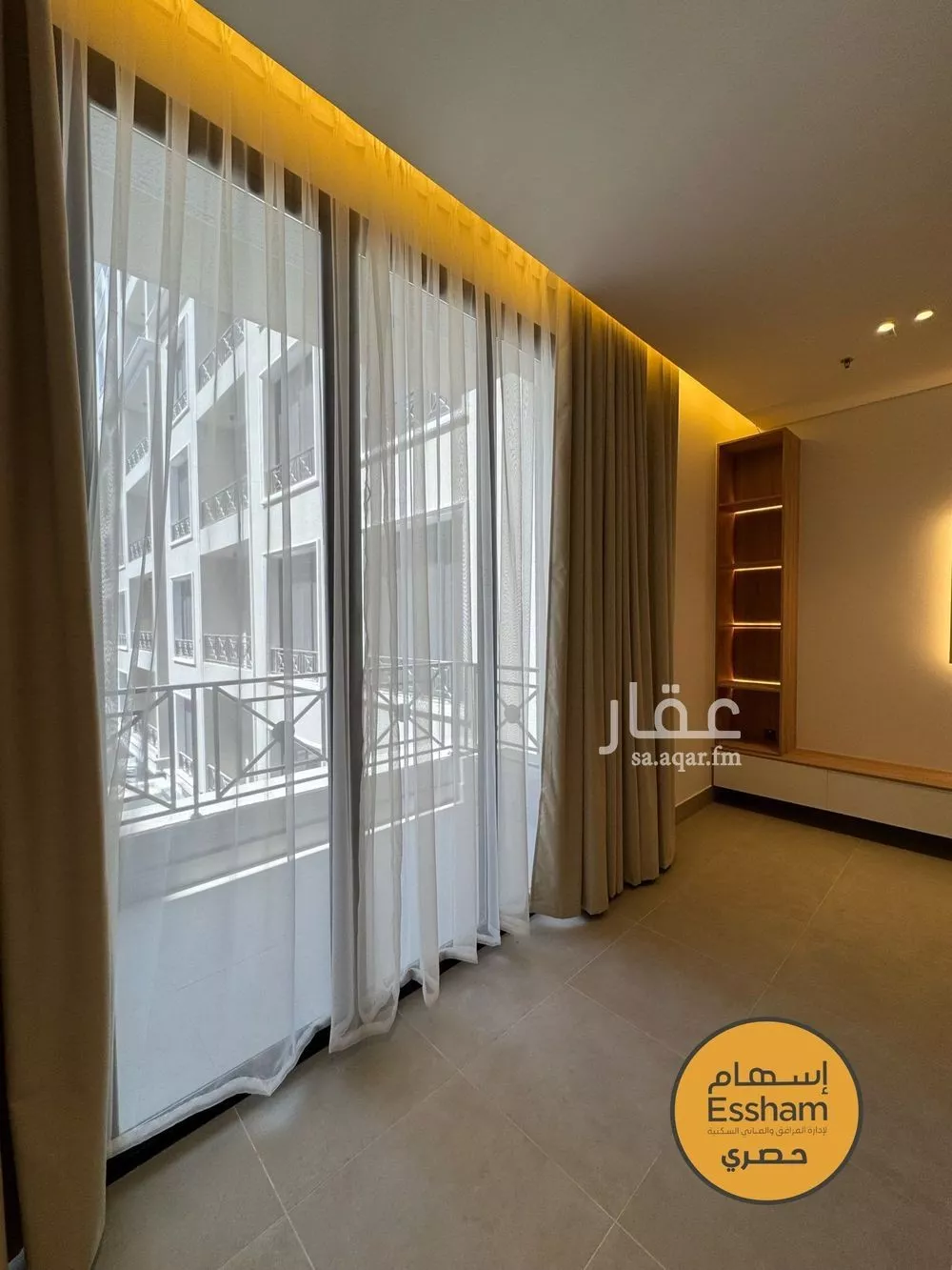 3 bedroom apartment in Al Hizam Al Thahabi 6