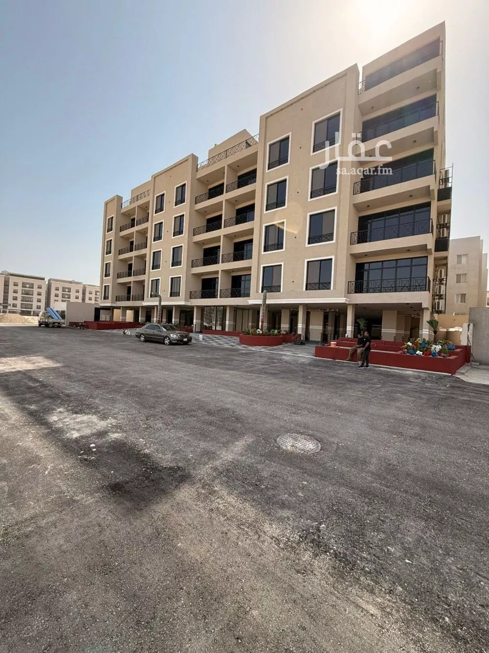 5 bedroom apartment in Al Hamra 11