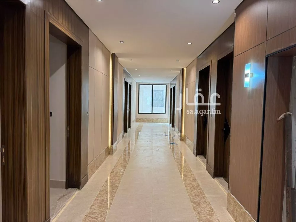 5 bedroom apartment in Al Hamra 6