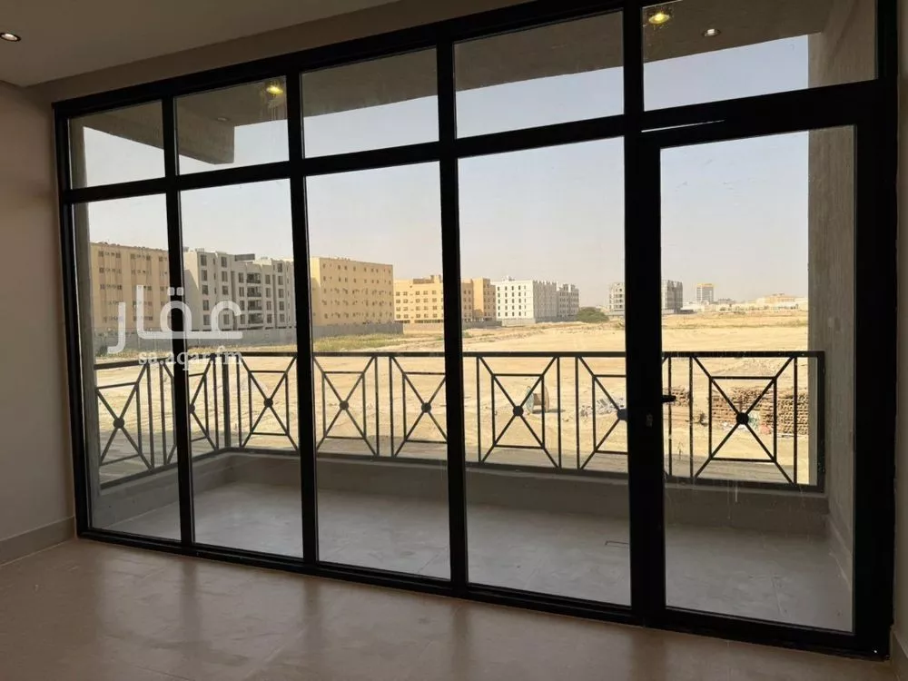 5 bedroom apartment in Al Hamra 10