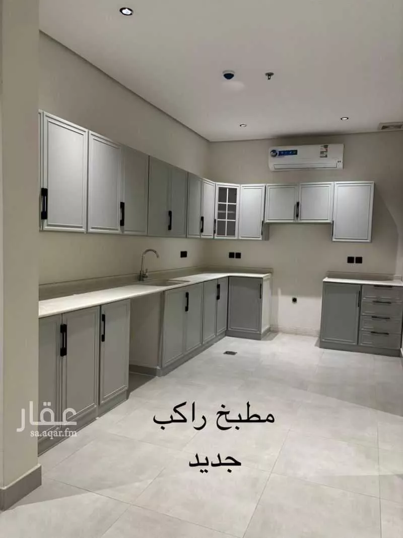 5 bedroom apartment in Al Hamra 16