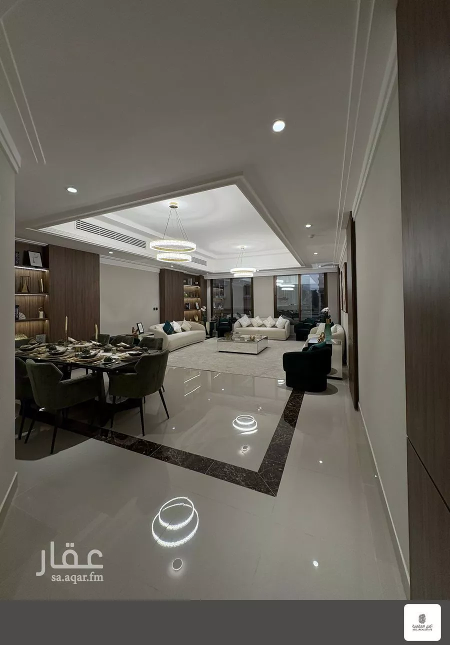 5 bedroom apartment in Al Bandariyah 2