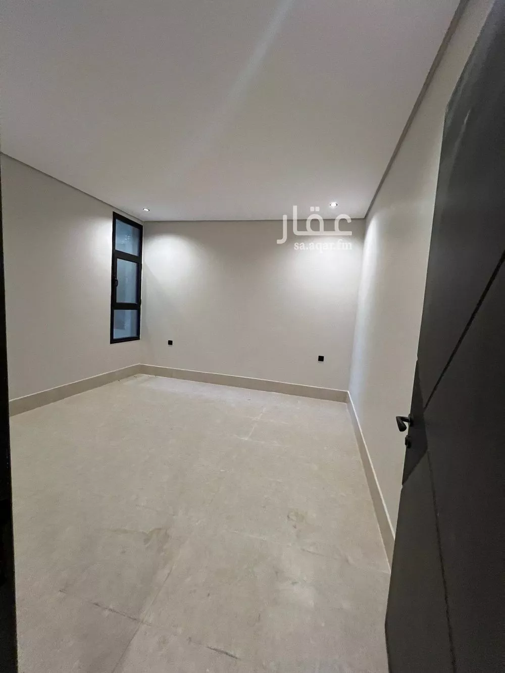 3 bedroom apartment in Al Hamra, Eastern Province 11
