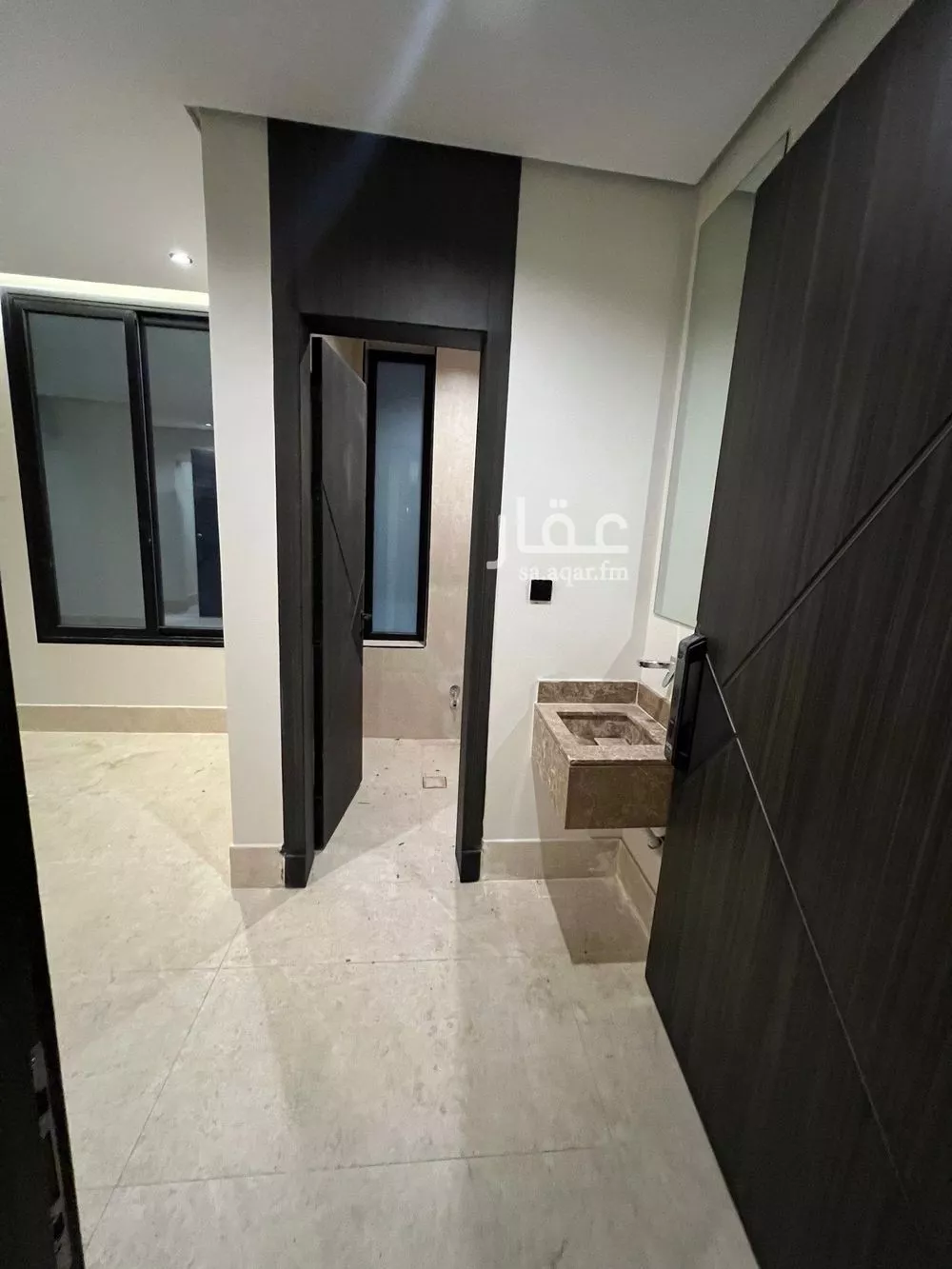 3 bedroom apartment in Al Hamra, Eastern Province 4