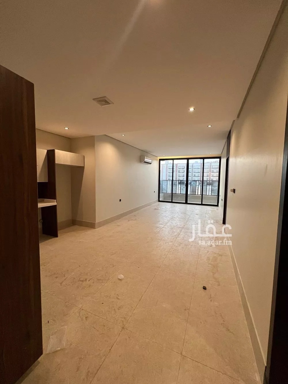 3 bedroom apartment in Al Hamra, Eastern Province 10